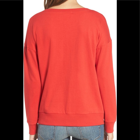 Twist front pullover - Picture 3 of 5